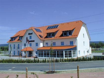 Hotel Montana Lauenau Екстер'єр фото
