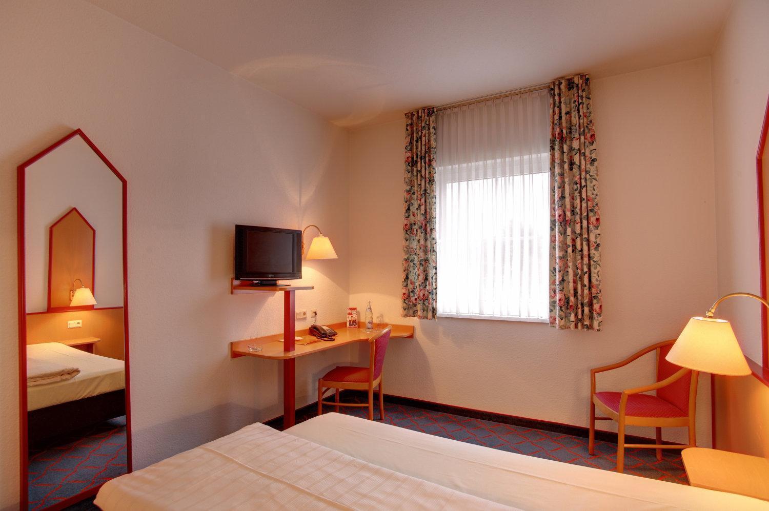 Hotel Montana Lauenau Екстер'єр фото