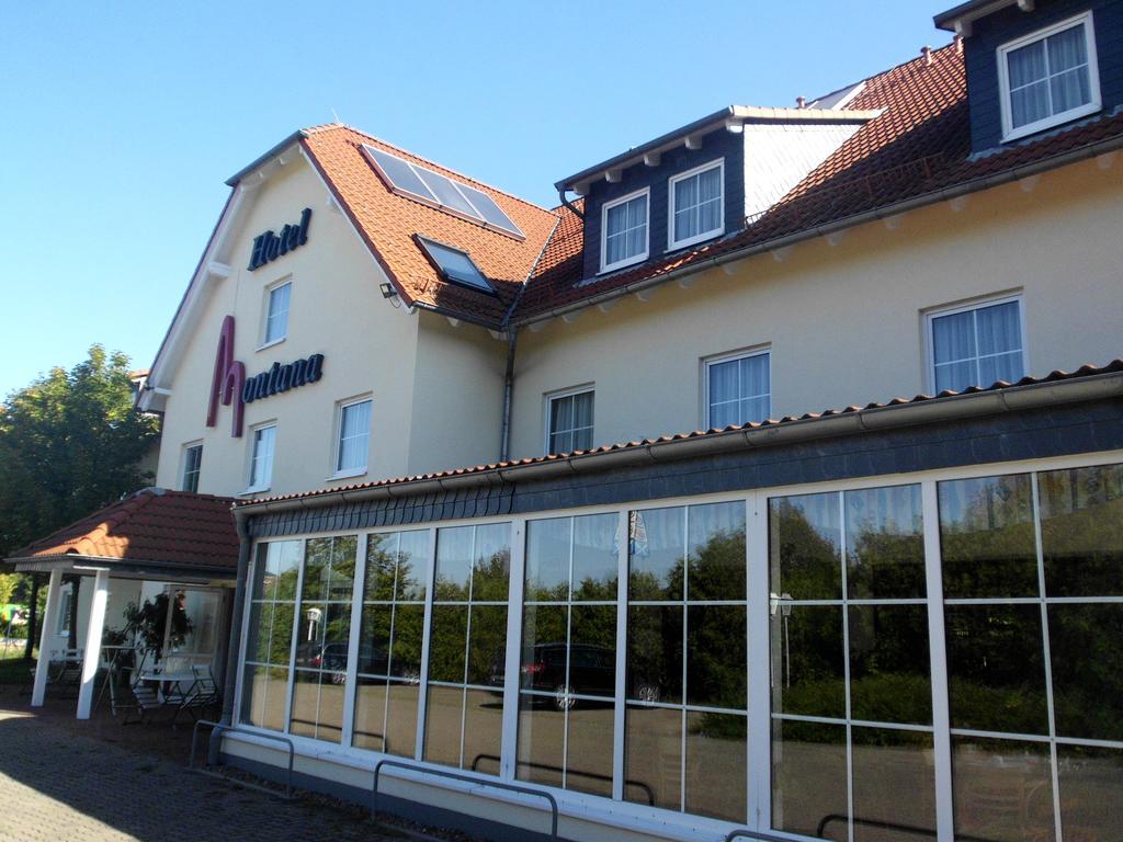 Hotel Montana Lauenau Екстер'єр фото